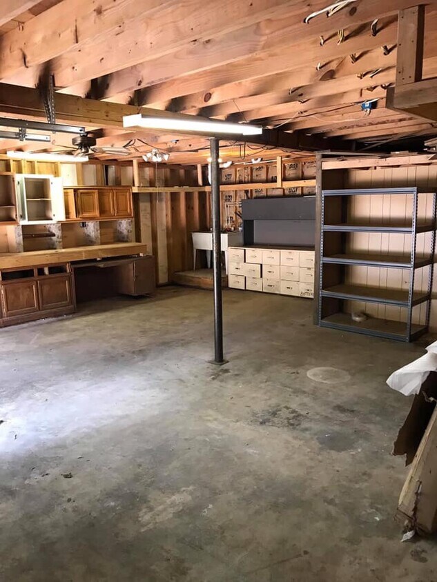 Foto principal - 323 N Mercer St