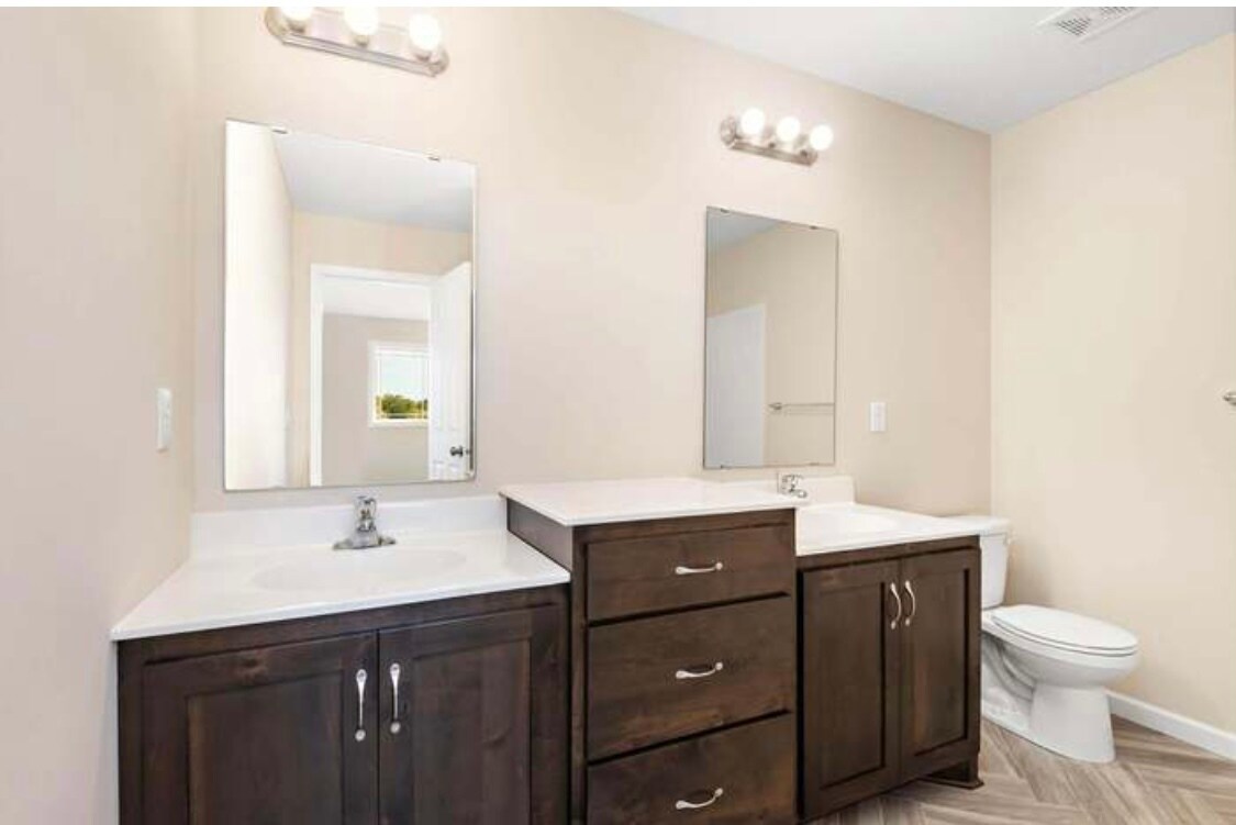 Foto principal - 1409 Riverpointe Rd
