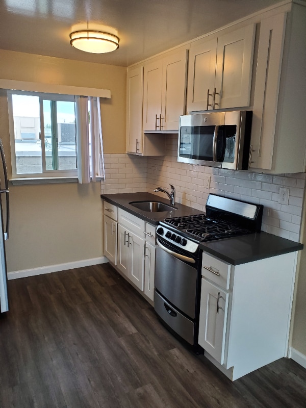 1123 Chula Vista Ave Unit 6, Burlingame, CA 94010 Apartment for Rent