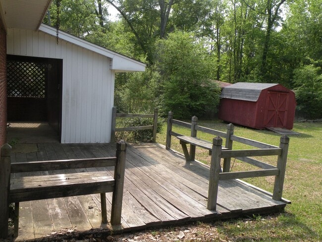 Building Photo - 3  BR 1 BA brick home on large lot.
