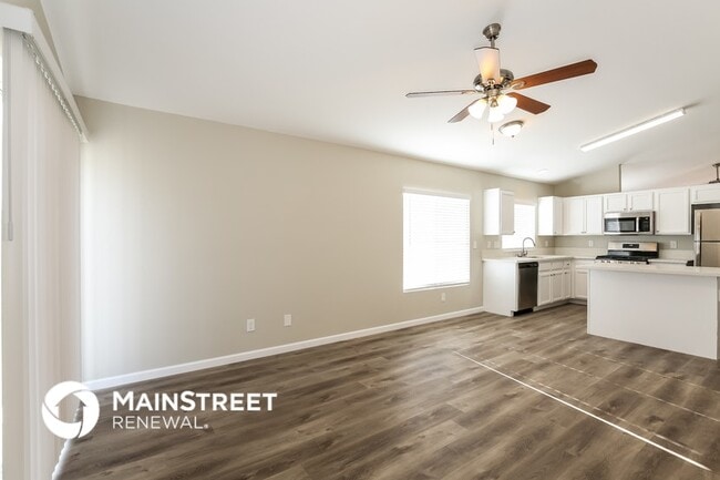 Foto del edificio - 6042 Chris Craft St