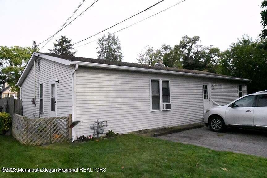 527 Capstan Ave, Beachwood, NJ 08722 Townhome Rentals in Beachwood NJ