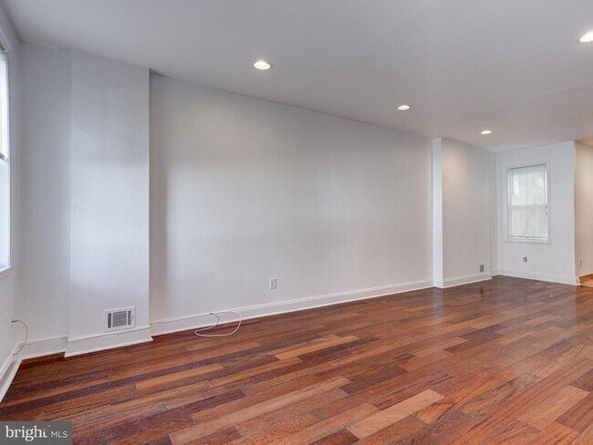 Foto del edificio - 2166 N 7th St