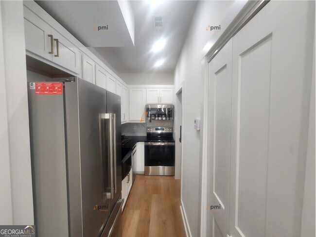 Foto del edificio - 6305 Shannon Pkwy