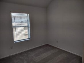 Building Photo - 1420 Cantabria Ct