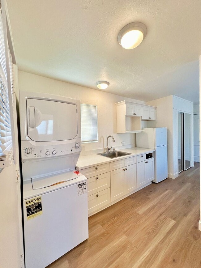Building Photo - 1 br, 1 bath House - 704 Vine St Unit B
