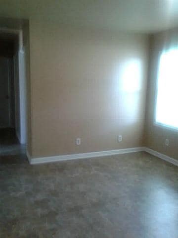 Building Photo - 203 Ross Ave