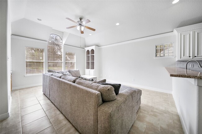 Building Photo - 4943 Gammage St