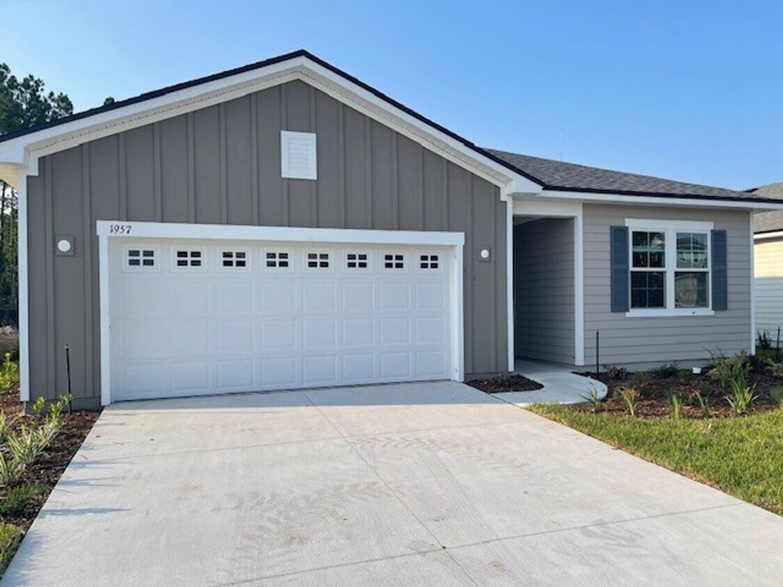 Primary Photo - 4 BR 3 BA