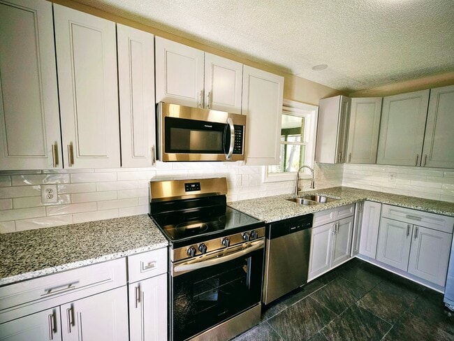 Photo - 2707 Little River Dr House