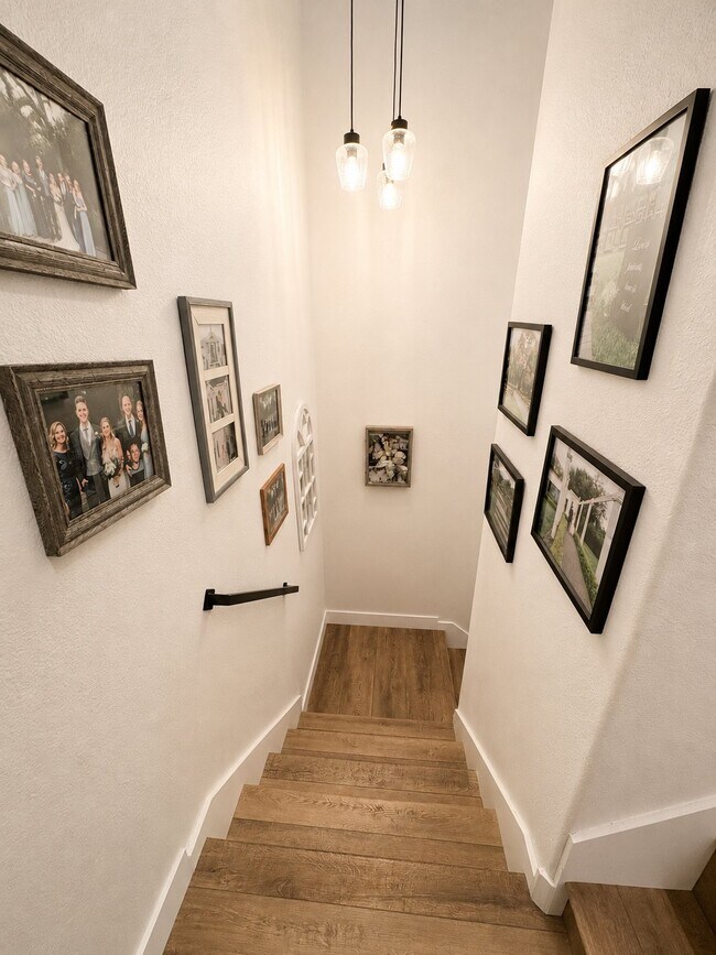 Building Photo - 1474 Rancho Rose Way