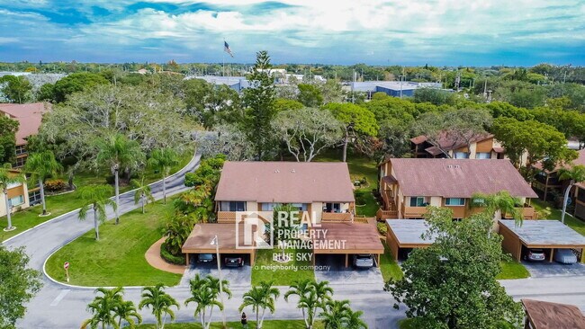 Foto del edificio - 3924 Lighthouse Way