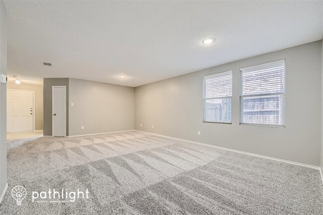 Building Photo - 736 Tuscany Trail, Fort Worth, TX, 76179
