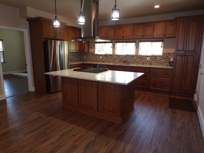 Foto del edificio - 25595 SW Farmington Rd