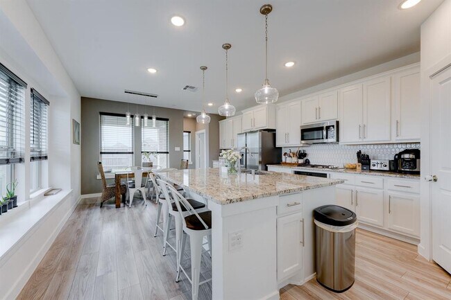 Foto del edificio - 13110 Cobalt Cove Ct