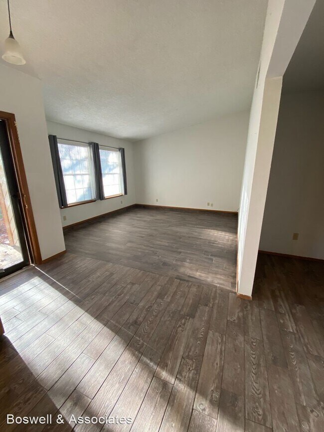 Building Photo - 3 br, 2 bath House - 4500 Amistad Dr.