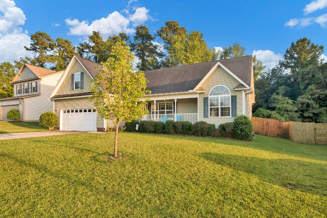 Building Photo - 207 Batesfield Dr