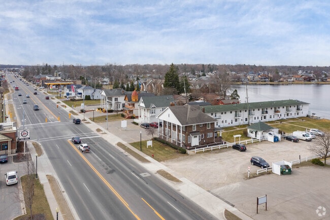 Aerial Photo - Lakeshore Motel Apartments