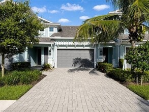 Building Photo - 2549 Seychelles Dr