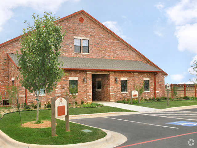 Foto principal - Preserve at Prairie Pointe Apartments