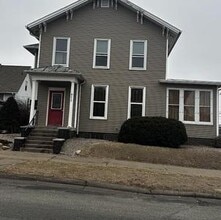 Building Photo - 415 Iowa Ave