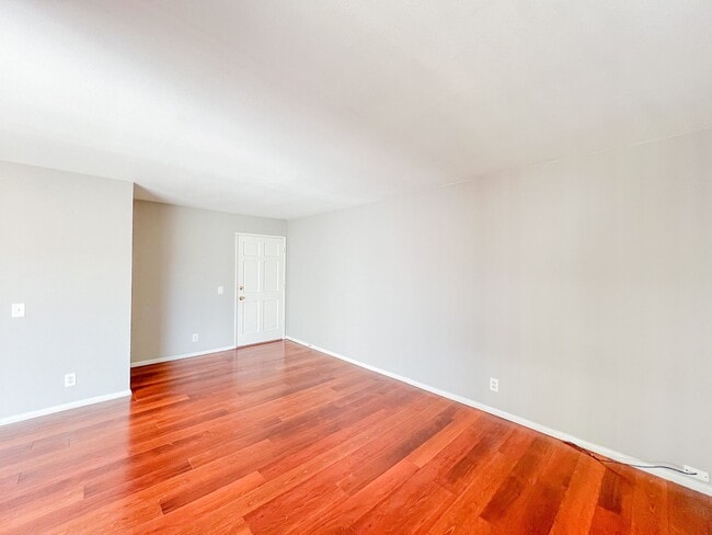 Building Photo - 4229 Dana Rd