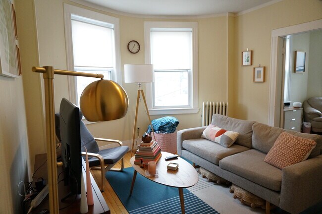 Foto del edificio - 1681 Commonwealth Avenue