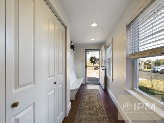 Foto del edificio - Beautiful 3 Bedroom, 2 Bath Home in Eastern York School District!