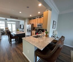 Building Photo - 212 Stone Springs Lane