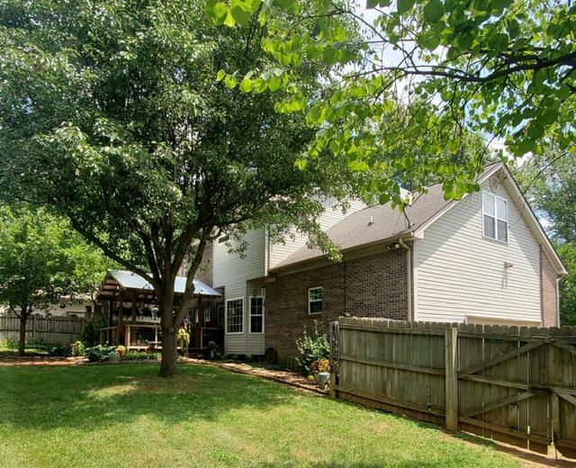 Building Photo - 343 N Ridge Dr