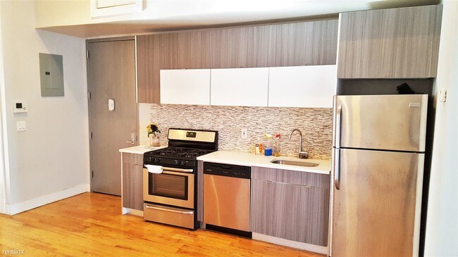 Building Photo - 1048 Wyckoff Ave