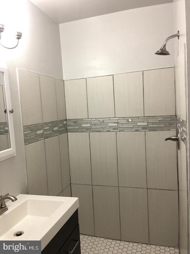 Building Photo - 10262 Cub Run Ct