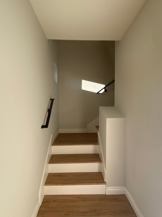 Foto del edificio - 5544 Romaine St