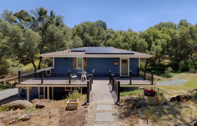 Building Photo - 21723 E Hacienda Dr