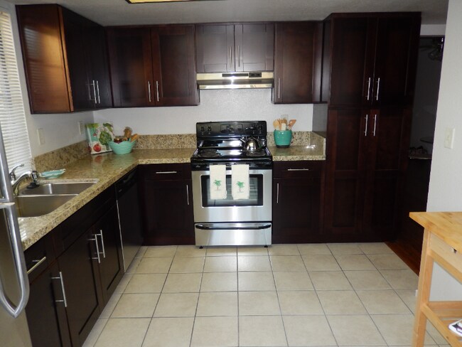 Foto del edificio - 1030 Agate St