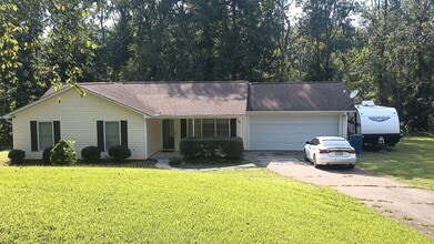 Building Photo - 409 Pascal Dr