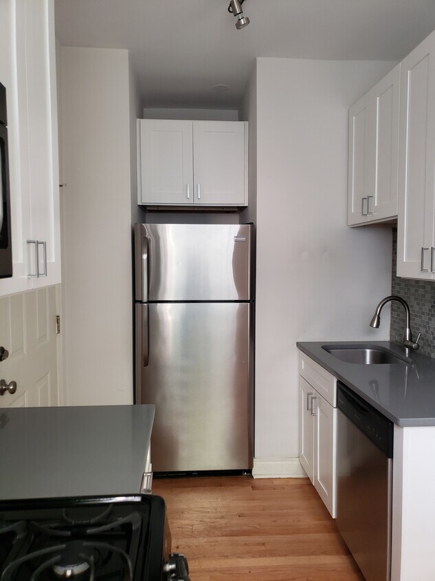 Foto del edificio - 2121 N Richmond St