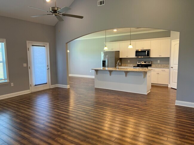 Building Photo - 64 Rachel Ave