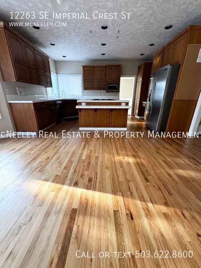 Building Photo - 12263 SE Imperial Crest St