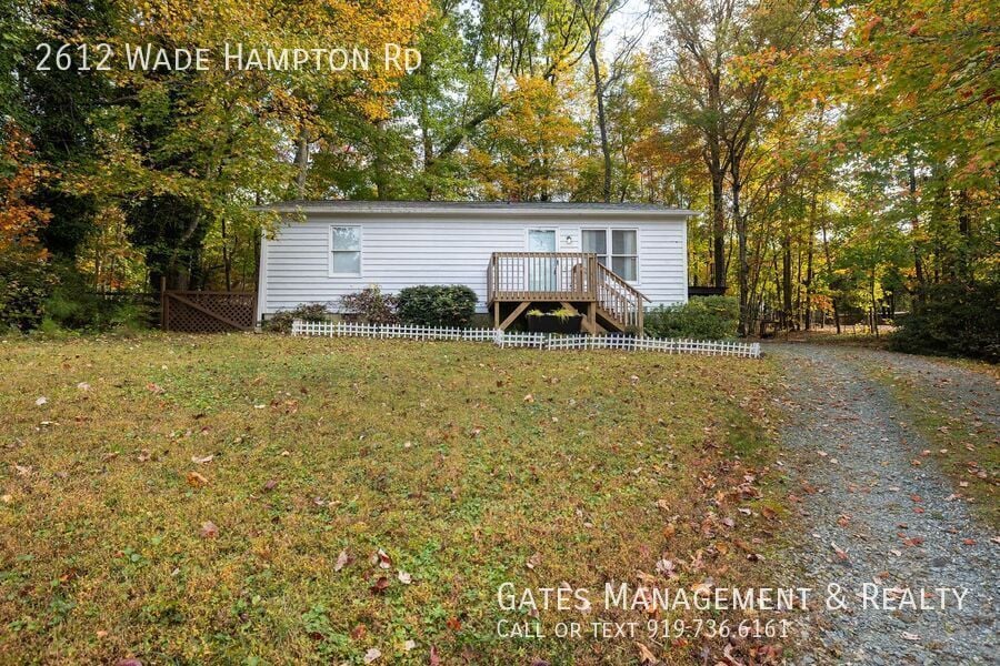 Photo - 2612 Wade Hampton Rd-
