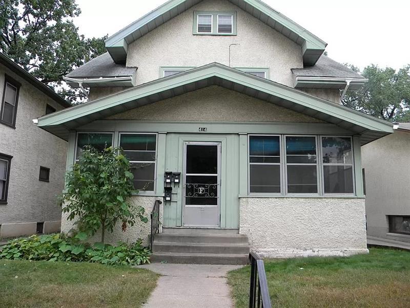 Primary Photo - Comfortable home 8