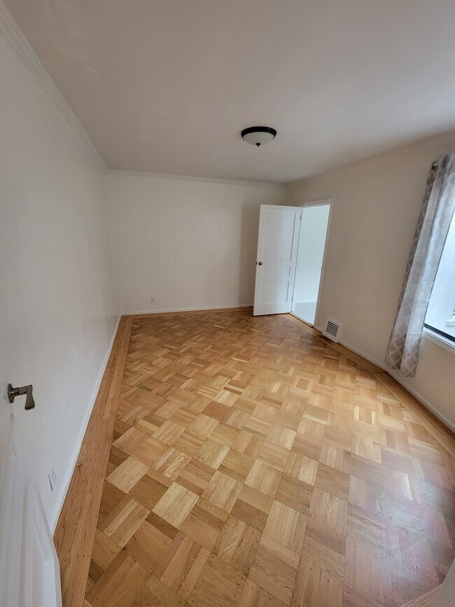Foto del edificio - 2678 36th Ave