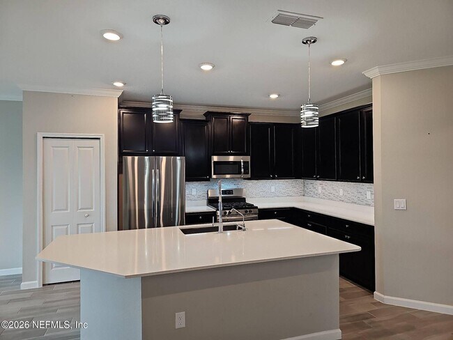 Foto del edificio - 3918 Pickering Ct