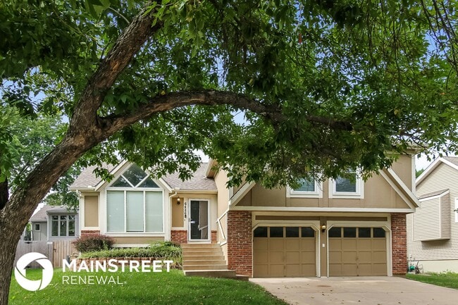 Building Photo - 6426 Chouteau St