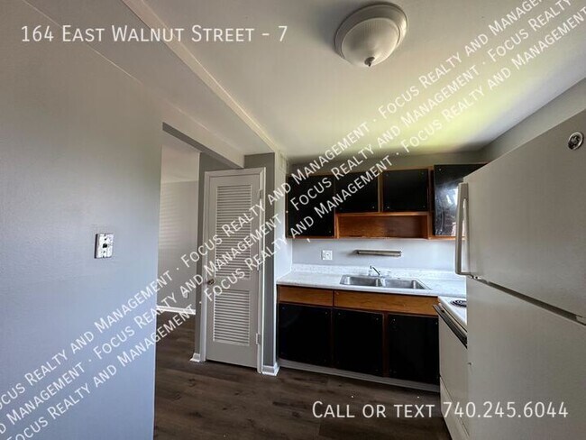 Foto del edificio - 164 E Walnut St