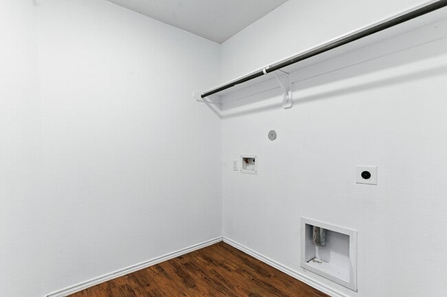 Building Photo - 20939 Wedgewood Chase Wy