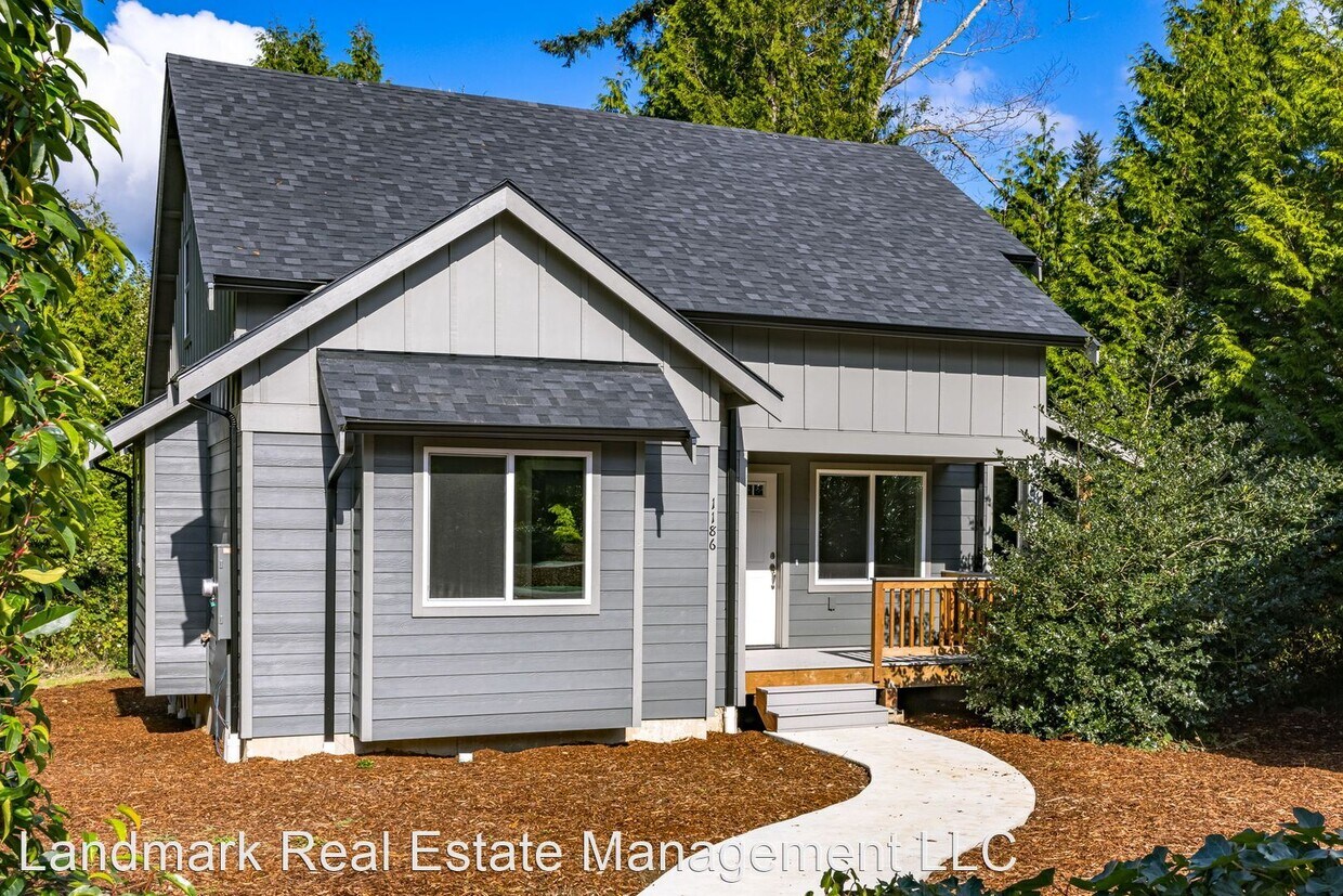 1186 Hughes Ave, Blaine, WA 98230 House Rental in Blaine, WA