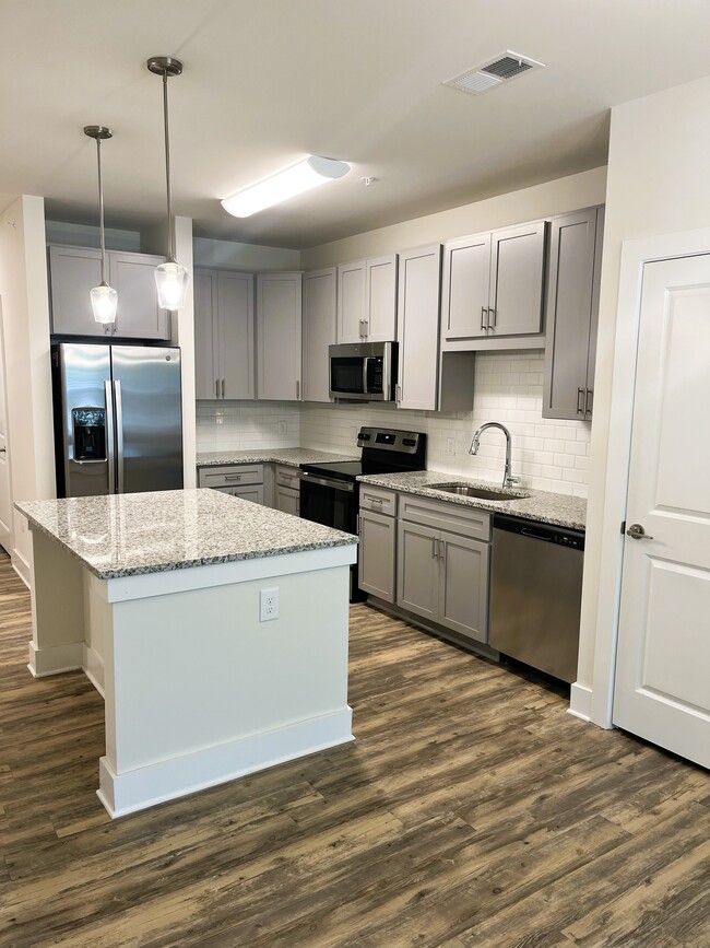 Fox Crossing Luxury Apartments - Apartments in Durham, NC | Apartments.com