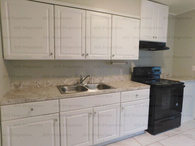 Foto del edificio - 322 72nd St N