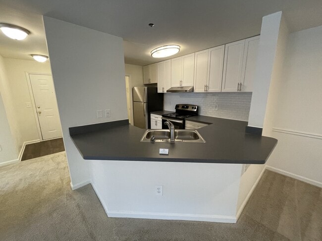 Interior Photo - Wesley Hampstead Apartments at Douglasville